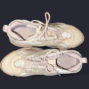 Reebok x Cardi B Women's Sneakers in Beige / Tan